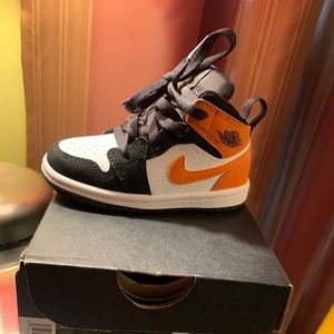 Jordan 1 MID (TD)